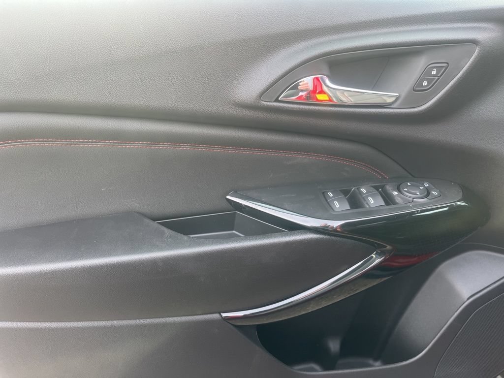 New 2026 Chevrolet Trax RS FWD image 12