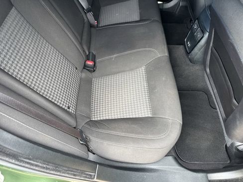 Used 2023 Dodge Charger R/T w/ Blacktop Package RWD image 27