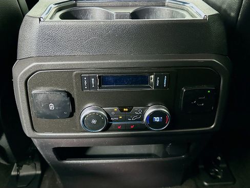 Used 2019 Ford Expedition Max Limited image 25