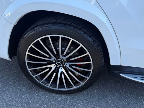 Used 2018 Mercedes-Benz GLS 63 AMG 4MATIC image 17