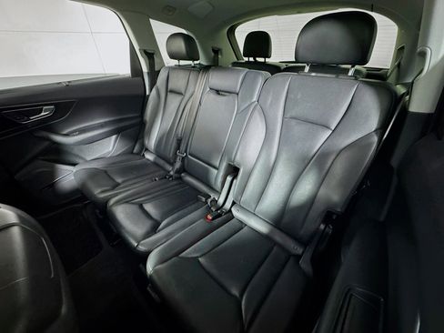 Used 2019 Audi Q7 3.0T Premium Plus w/ Premium Plus Package image 24