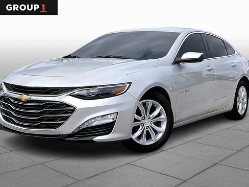 Used 2021 Chevrolet Malibu LT image 1