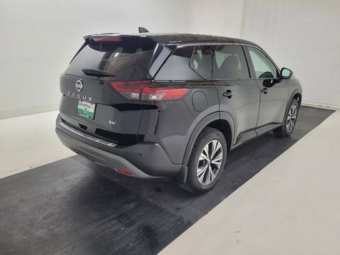 Used 2021 Nissan Rogue SV FWD image 9