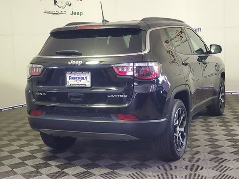 Used 2024 Jeep Compass Limited AWD/4WD image 3
