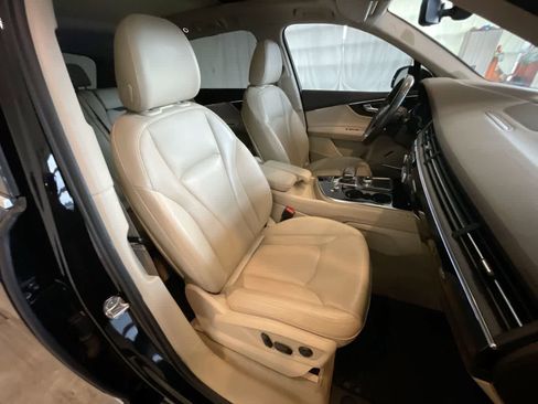 Used 2019 Audi Q7 3.0T Premium Plus w/ Premium Plus Package image 26