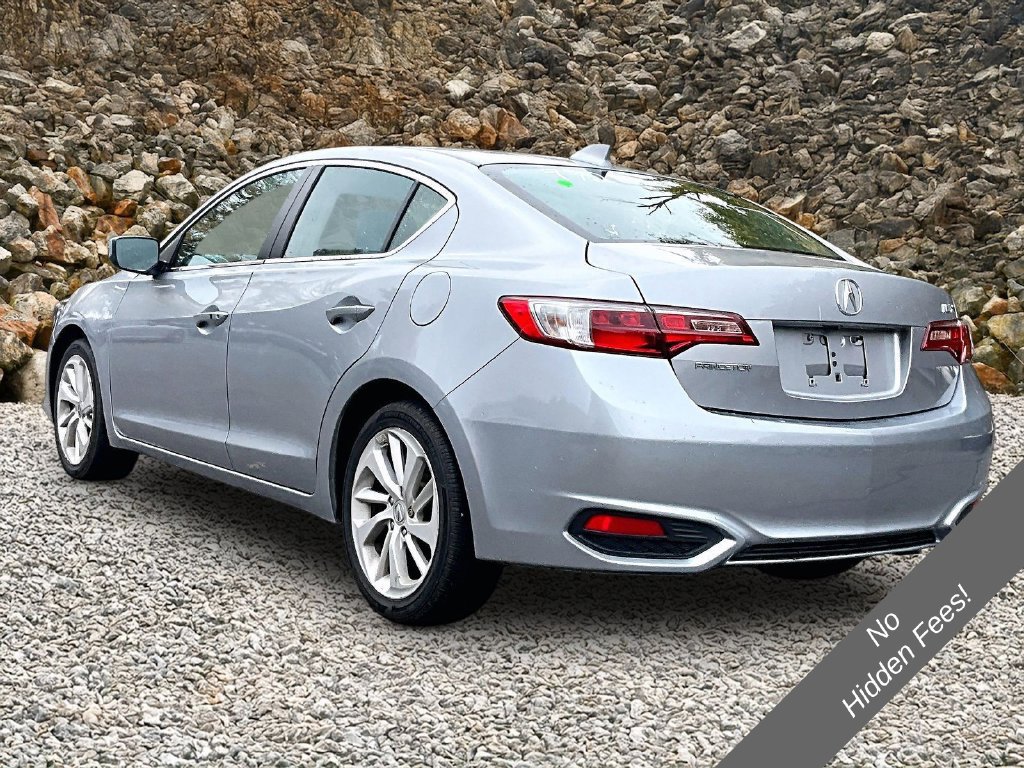 Used 2017 Acura ILX FWD image 8