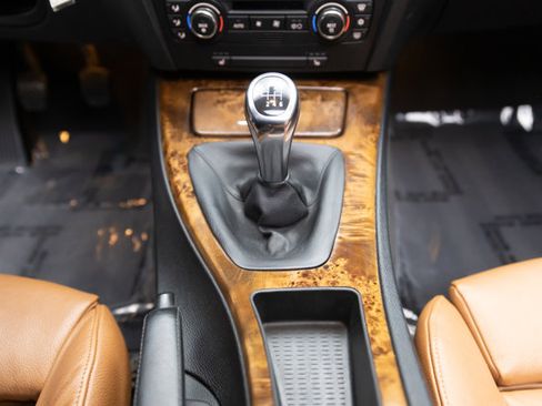 Used 2008 BMW 335i Coupe image 9