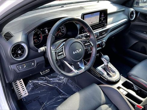 Used 2023 Kia Forte GT w/ GT2 Package image 14