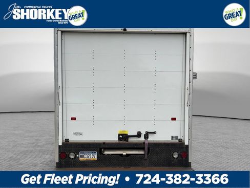 Used 2022 Ford E-450 and Econoline 450 Super Duty w/ Power Windows & Locks Group RWD image 5