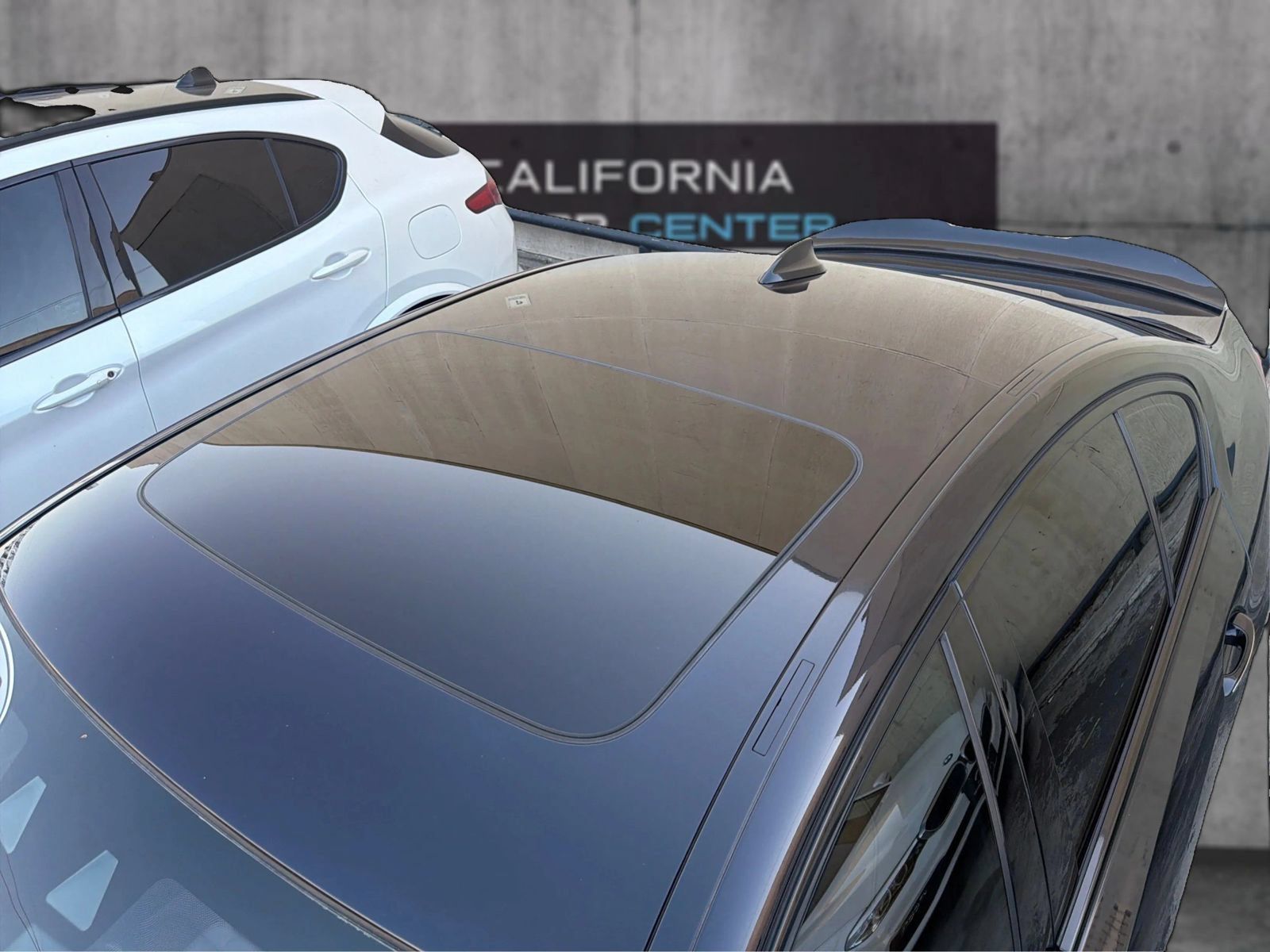 Used 2018 BMW M550i xDrive AWD/4WD image 12