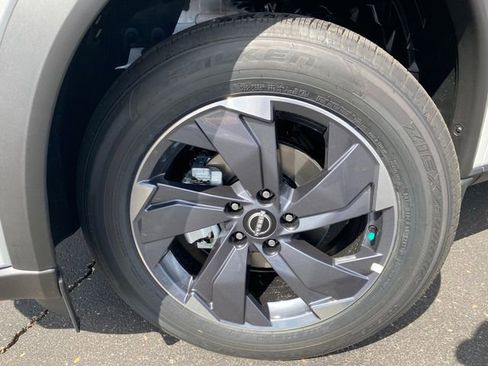 New 2026 Nissan Rogue SV w/ Cold Weather Package image 10