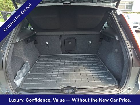 Certified 2026 Volvo XC40 B5 Plus AWD/4WD image 30
