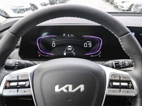 New 2025 Kia Telluride EX image 22