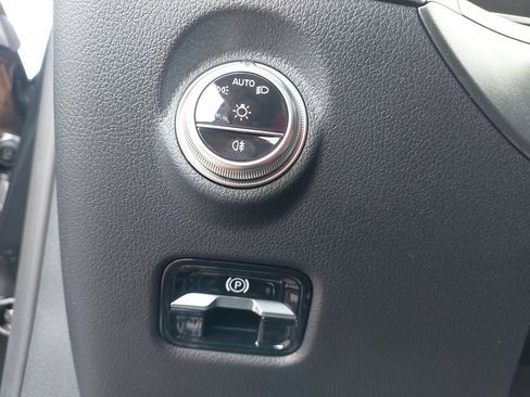 New 2024 Mercedes-Benz C 300 Sedan image 23