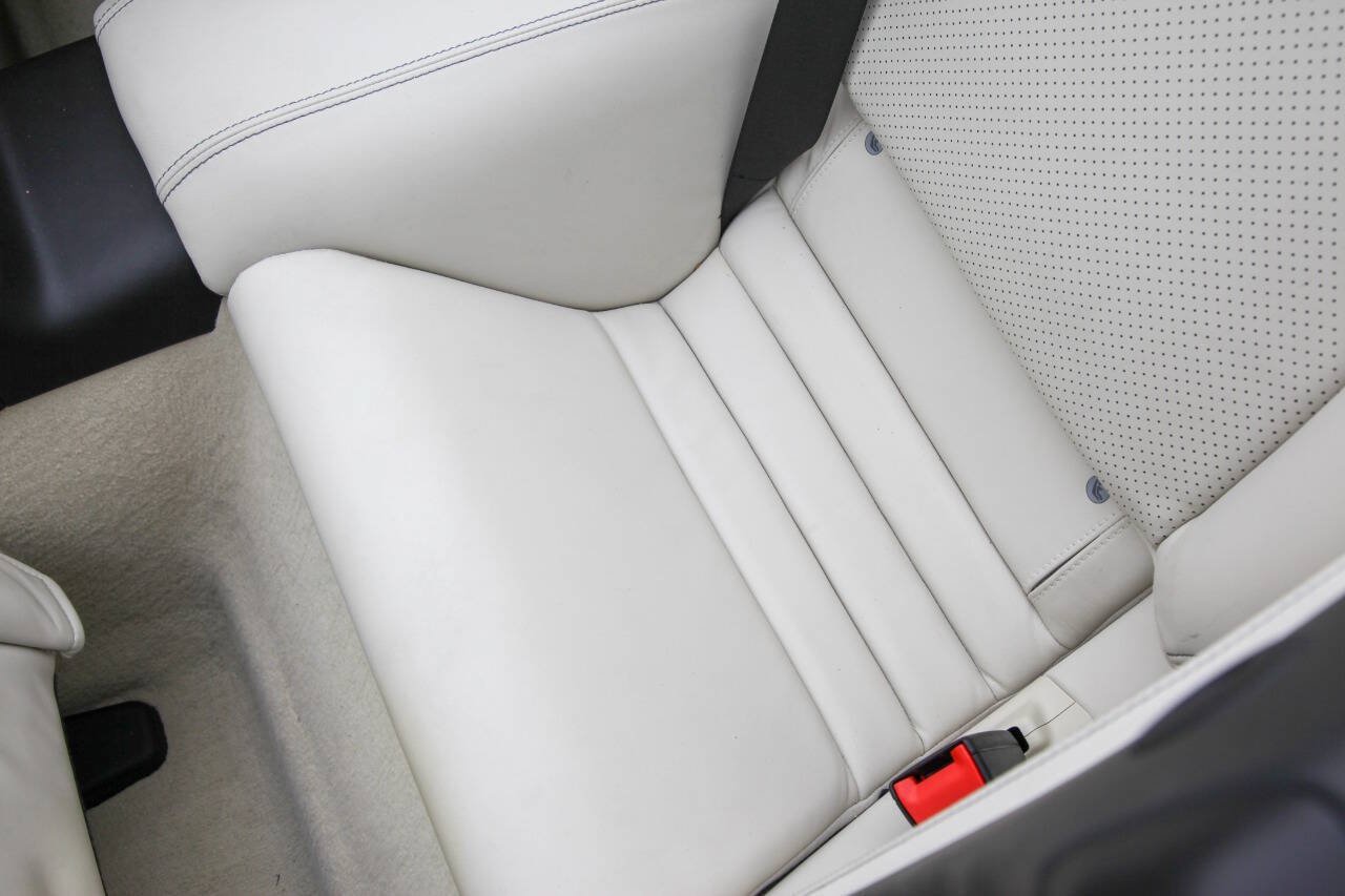 Used 2009 Jaguar XKR R RWD image 90
