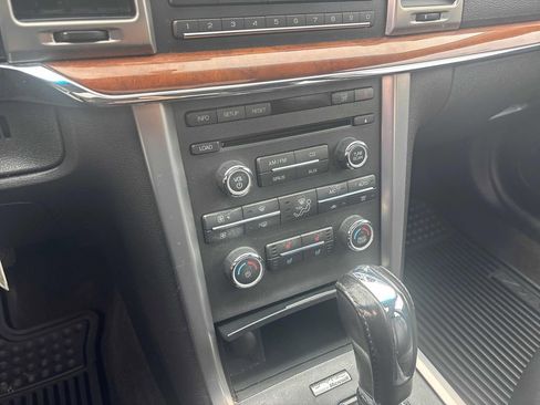 Used 2012 Lincoln MKZ AWD image 19