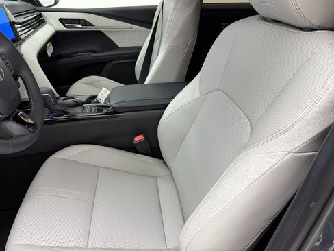 New 2026 Toyota Camry XLE image 27