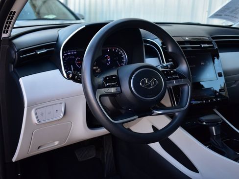 Used 2024 Hyundai Tucson SEL image 40