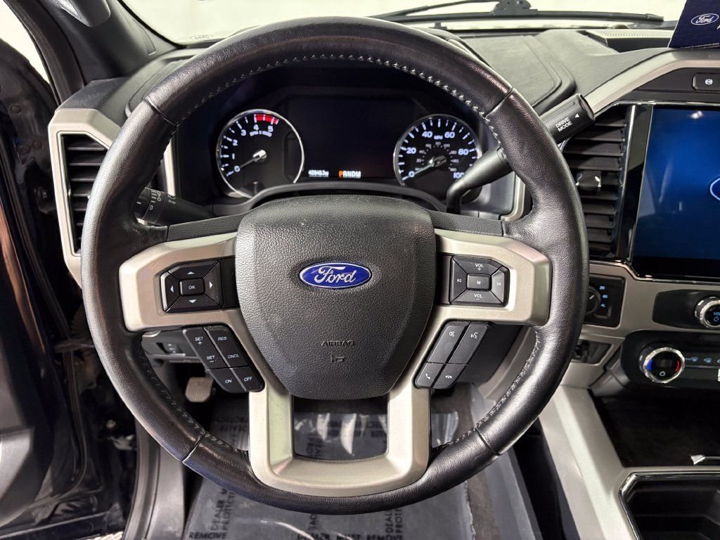 Used 2022 Ford F250 Lariat w/ Black Appearance Package AWD/4WD image 15
