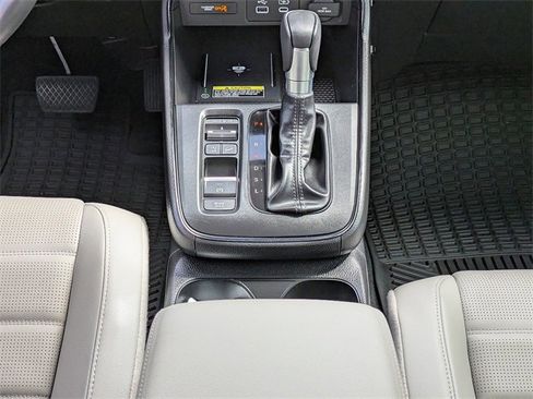 Used 2025 Honda CR-V EX-L image 20