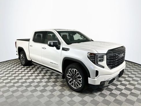 Used 2025 GMC Sierra 1500 Denali Ultimate AWD/4WD image 1