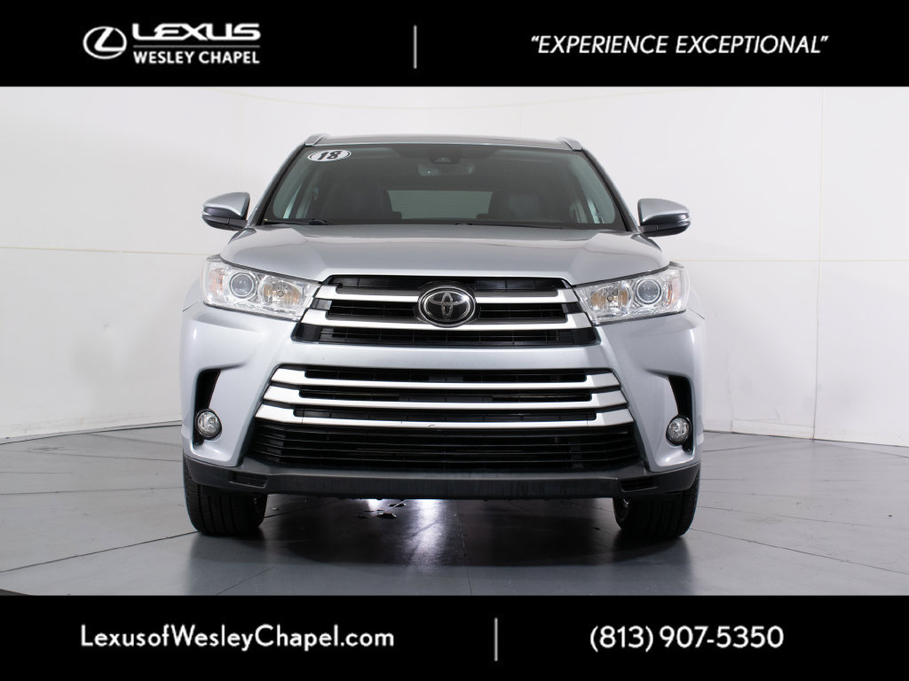 Used 2018 Toyota Highlander XLE AWD/4WD image 9