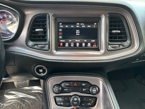 Used 2023 Dodge Challenger SXT image 16