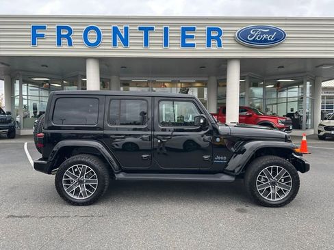 Used 2024 Jeep Wrangler High Altitude image 2