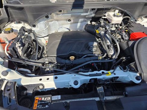 Used 2022 Buick Encore GX Preferred w/ Sport Touring Package FWD image 18