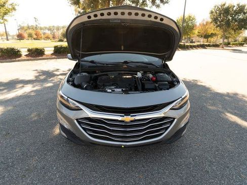 Used 2023 Chevrolet Malibu LT image 9
