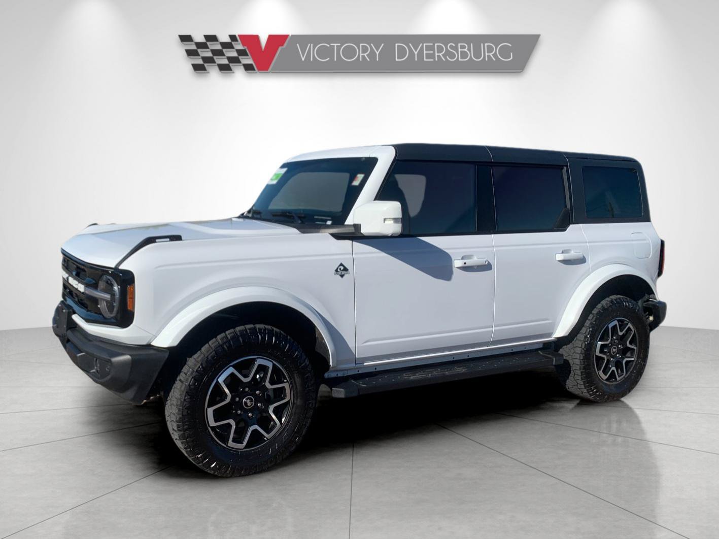 Used 2024 Ford Bronco Outer Banks AWD/4WD image 8