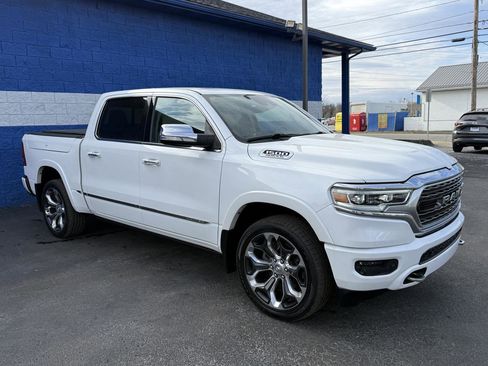 Used 2019 RAM 1500 Limited image 3