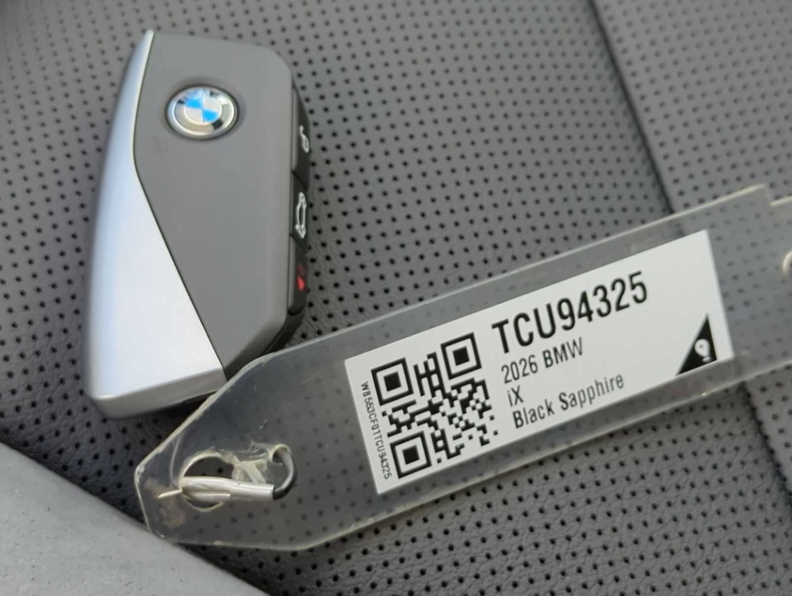 Used 2026 BMW iX xDrive60 w/ M Sport Package AWD/4WD image 35