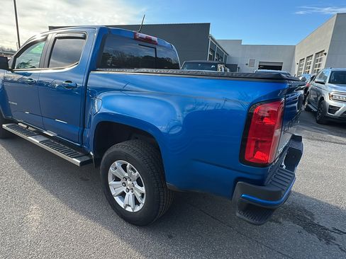 Used 2022 Chevrolet Colorado LT w/ LT Convenience Package image 10