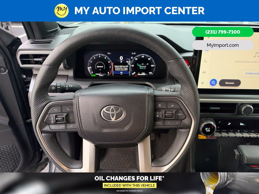 Used 2025 Toyota Tacoma TRD Off-Road w/ TRD Off Road Premium Package AWD/4WD image 15