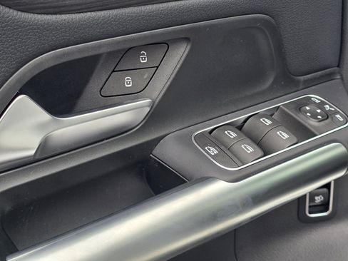 New 2026 Mercedes-Benz GLA 250 4MATIC image 35
