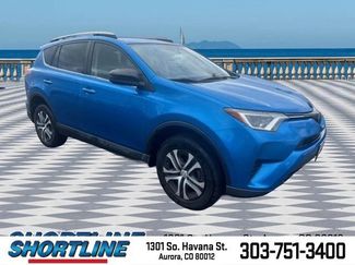 Used 2018 Toyota RAV4 LE image 1