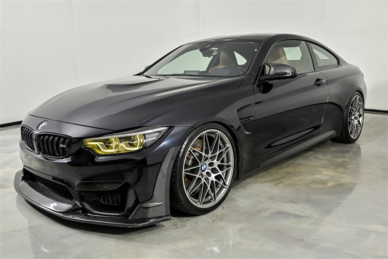 Used 2020 BMW M4 Coupe w/ Competition Package RWD image 5