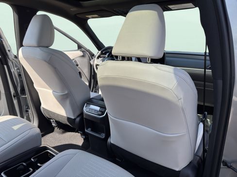 Used 2025 Lexus TX 350 AWD image 49