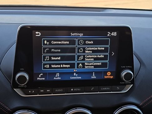 Used 2024 Nissan Sentra SR w/ SR Premium Package image 17