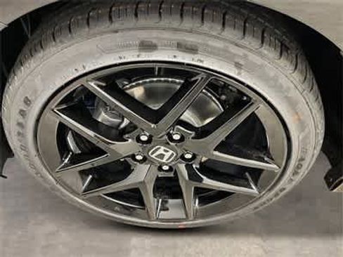 Certified 2025 Honda Civic Sport image 11