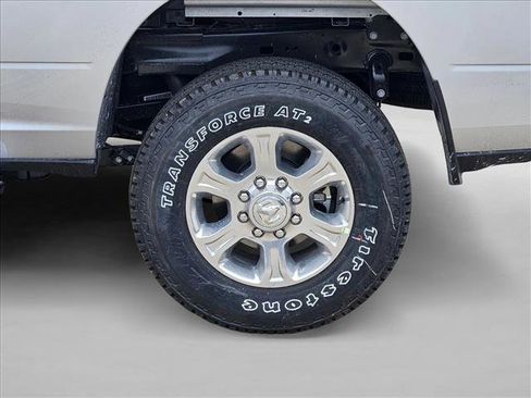 New 2026 RAM 2500 Lone Star AWD/4WD image 18