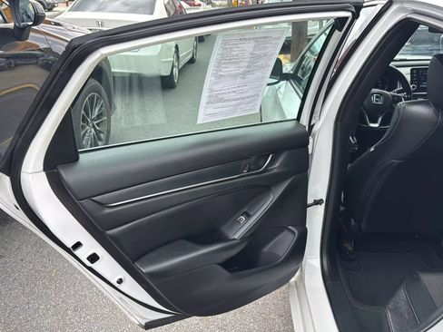 Used 2020 Honda Accord Sport image 17