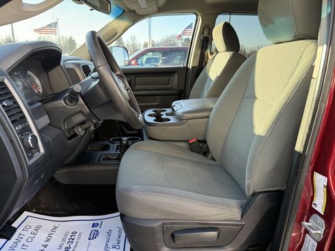 Used 2015 RAM 3500 Tradesman w/ Chrome Appearance Group image 25