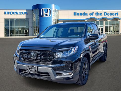 Used 2025 Honda Ridgeline Black Edition image 3