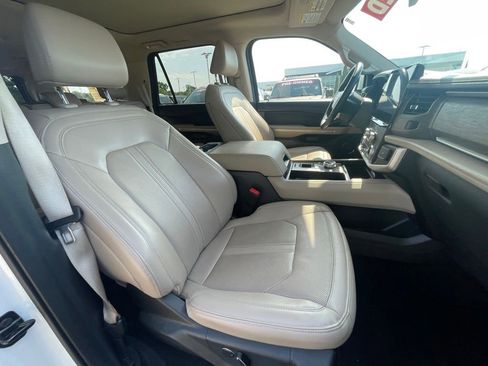 Used 2024 Ford Expedition Max Limited RWD image 26