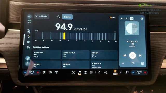Used 2023 Rivian R1T Adventure Dual AWD/4WD image 63