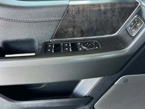 Used 2023 Ford F150 Lariat w/ Equipment Group 502A High image 10