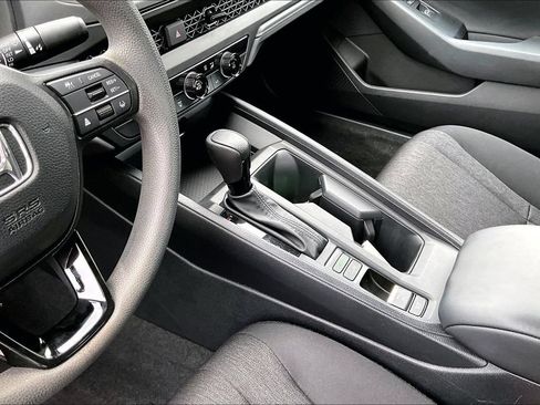 Used 2023 Honda Accord LX image 16