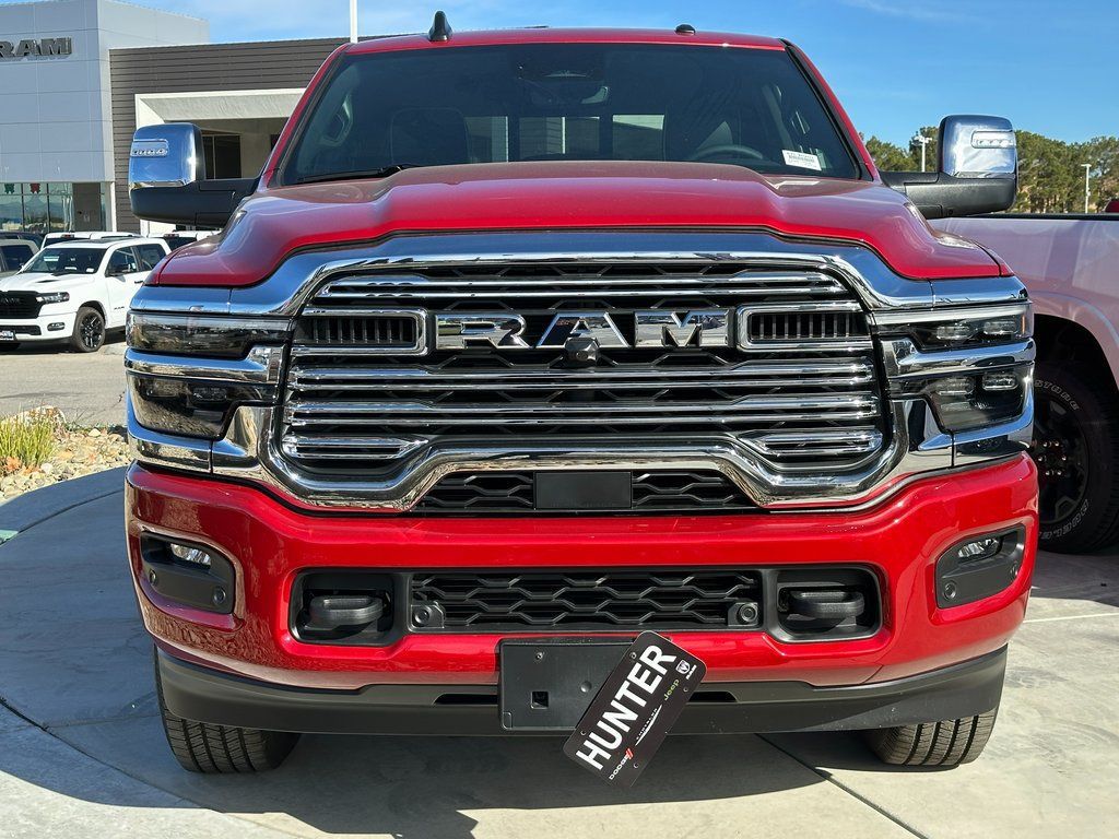 New 2026 RAM 3500 Laramie AWD/4WD image 4
